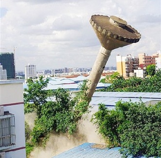 水塔拆除施工安全步驟解析如下