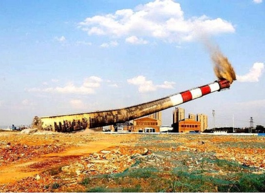 煙囪爆破拆除本地價格