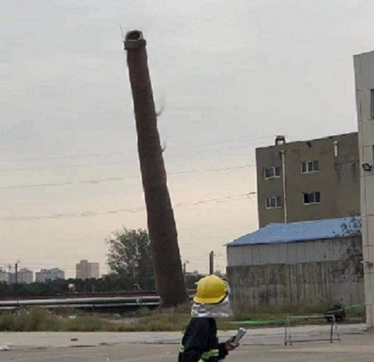 常德煙囪定向爆破-正確方法