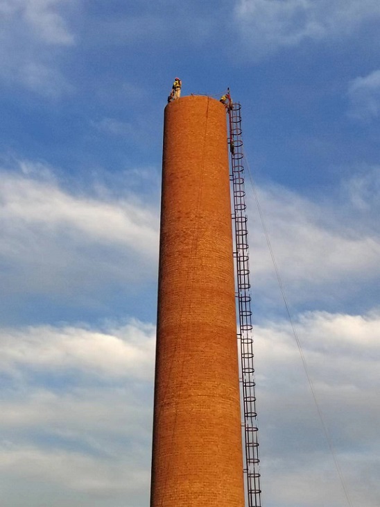 磚煙囪拆除：廢棄磚煙囪拆除勢在必行！