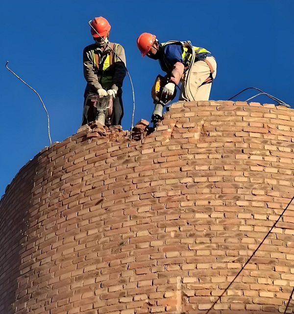 煙囪拆除專業(yè)團(tuán)隊(duì)，精準(zhǔn)拆除各類煙囪！