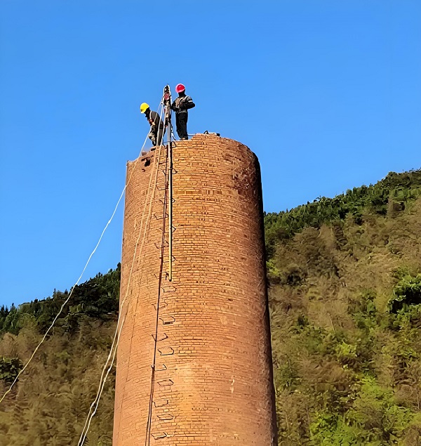 煙囪拆除專(zhuān)業(yè)方案才是安全高效的關(guān)鍵！